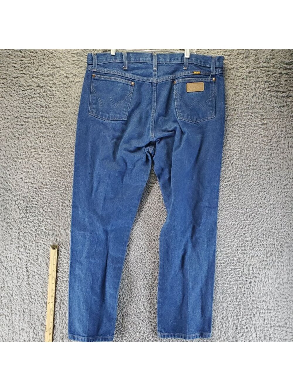 Wrangler Jeans Mens Size 40x32 Blue Cowboy Bootcut 100% Cotton Denim *Read*